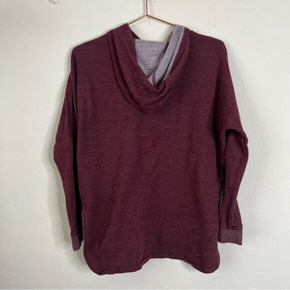 The North Face Heather Burgundy Red hoodie sweatshirt side slits NF0A3LHJ - Picture 2 of 5